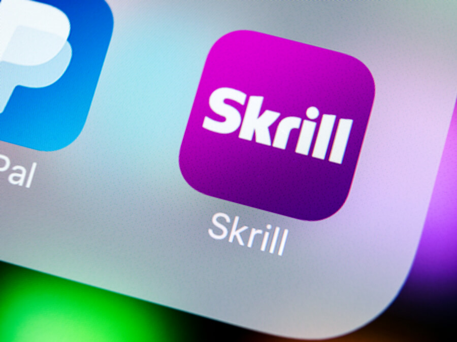 Paypal and Skrill logo alernative payments